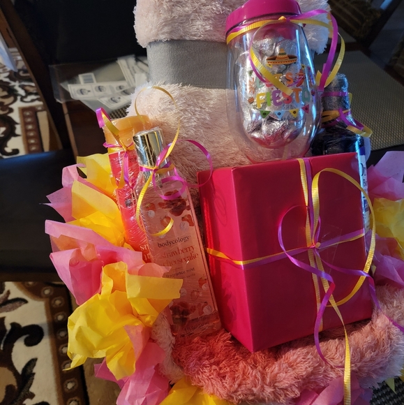 Meet your Posher, Deliberate Visions - Picture 6 of 13